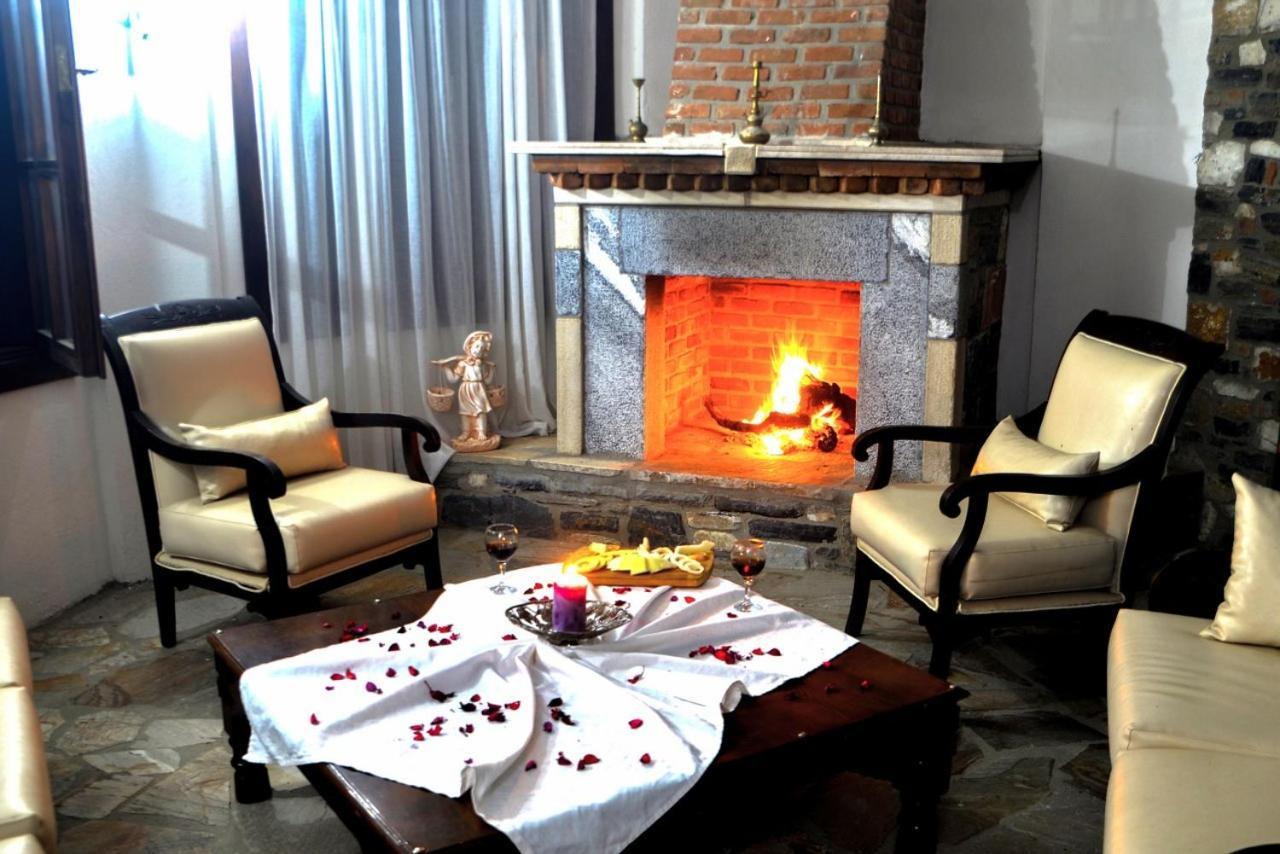 Pir Efes Konaklari İzmir Extérieur photo